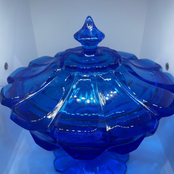 Vintage Fenton colonial blue glass candy dish - Picture 3 of 7